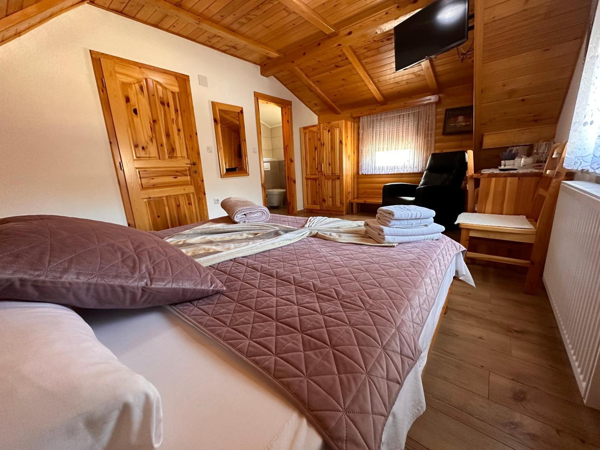 Guesthouse Green Valley Plitvička Jezera Екстериор снимка