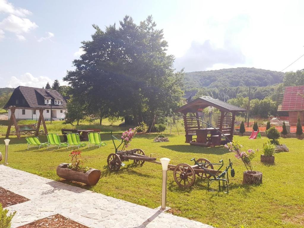 Guesthouse Green Valley Plitvička Jezera Екстериор снимка