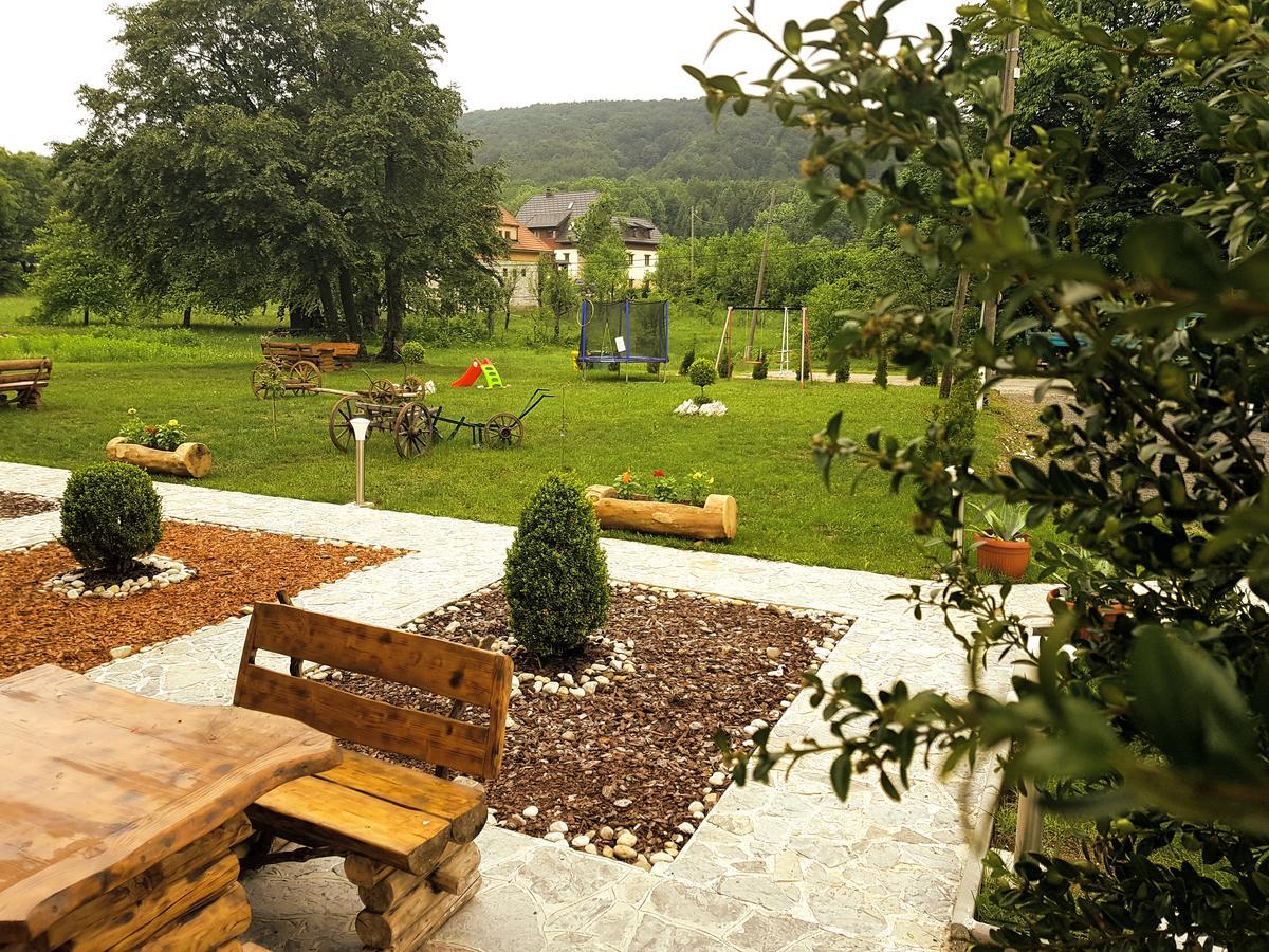 Guesthouse Green Valley Plitvička Jezera Екстериор снимка